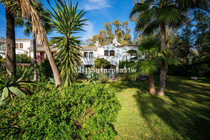 90ab8b2ce71f2674c0cbb6a31cec0ed1 - 19