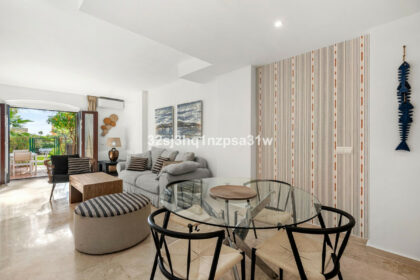 90ab8b2ce71f2674c0cbb6a31cec0ed1 - 4