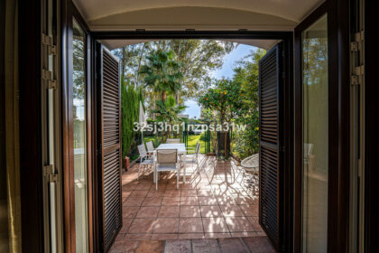 90ab8b2ce71f2674c0cbb6a31cec0ed1 - 5