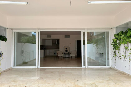 90ef065a801a4b5ba9609903c81a820d - 13