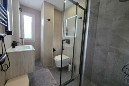 91846fb36d5b50c4e0ba570047f6bbfa - 14