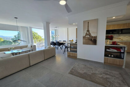 91846fb36d5b50c4e0ba570047f6bbfa - 2