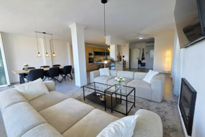 91846fb36d5b50c4e0ba570047f6bbfa - 24