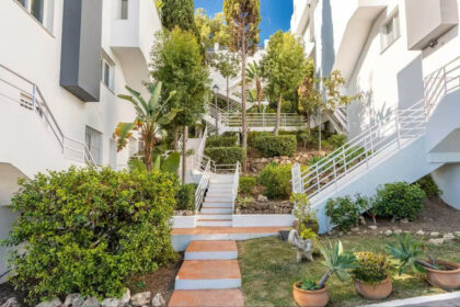 91846fb36d5b50c4e0ba570047f6bbfa - 27