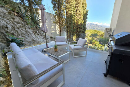 91846fb36d5b50c4e0ba570047f6bbfa - 9