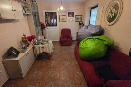 92712ed7aaef6828cb1797f9f1e97a04 - 18