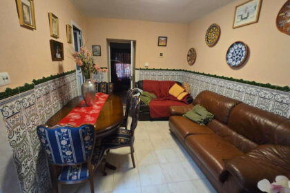 92712ed7aaef6828cb1797f9f1e97a04 - 24