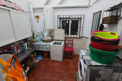 92712ed7aaef6828cb1797f9f1e97a04 - 29