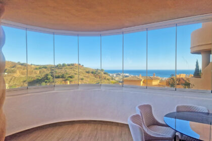 933092f40d44848fccfed9638be589e7 - 1