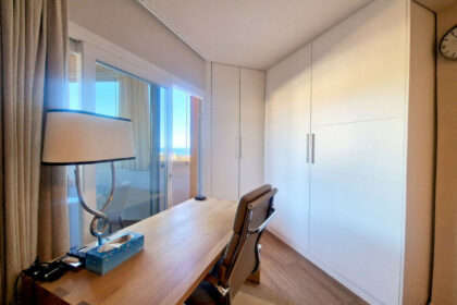 933092f40d44848fccfed9638be589e7 - 23