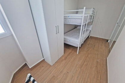 933092f40d44848fccfed9638be589e7 - 27