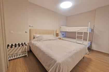 933092f40d44848fccfed9638be589e7 - 30