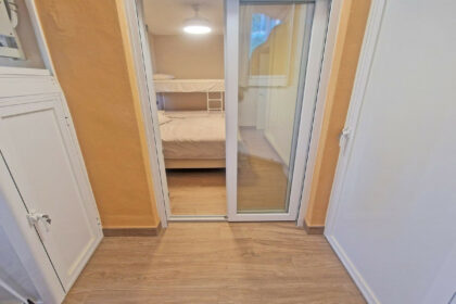 933092f40d44848fccfed9638be589e7 - 33