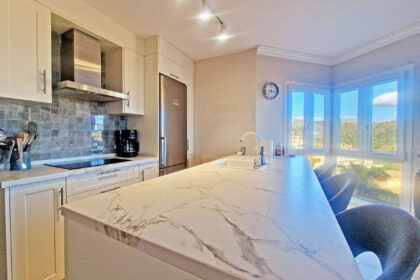 933092f40d44848fccfed9638be589e7 - 4