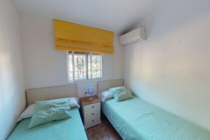 9335302e5b989bbb7fd08b066c86eb8d - 17