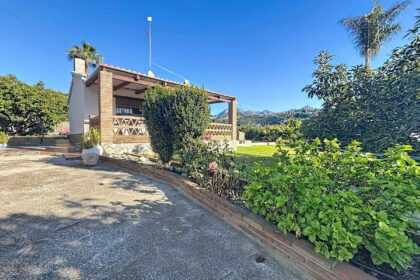 9335302e5b989bbb7fd08b066c86eb8d - 19