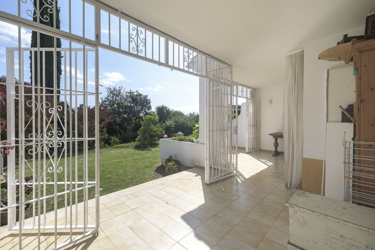 9418b0cf3b9c60231aa0afb8aca29710 - 22