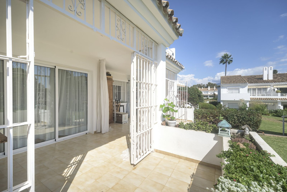 9418b0cf3b9c60231aa0afb8aca29710 - 23