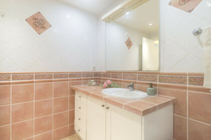 9418b0cf3b9c60231aa0afb8aca29710 - 8