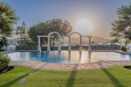 94382542f88374499409a9c50155195a - 32