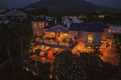 94382542f88374499409a9c50155195a - 7