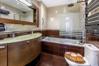 94d9915b0de6e1188ac44c4eb2993ce3 - 24