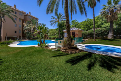 94d9915b0de6e1188ac44c4eb2993ce3 - 27