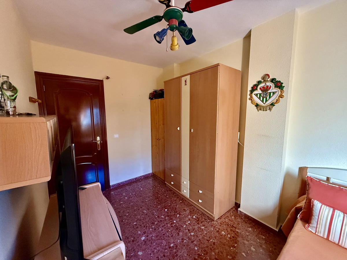 950a22e32160ae786337566347cae14d - 14