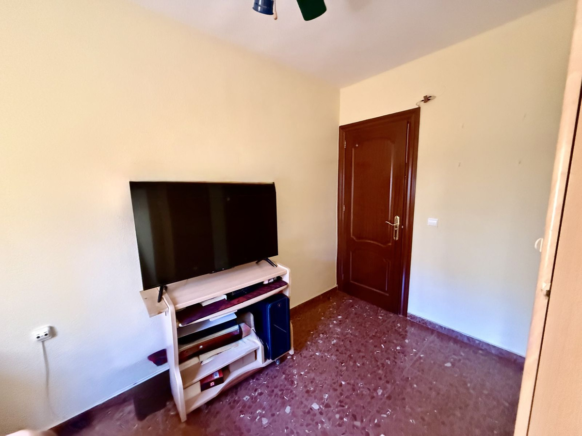 950a22e32160ae786337566347cae14d - 16