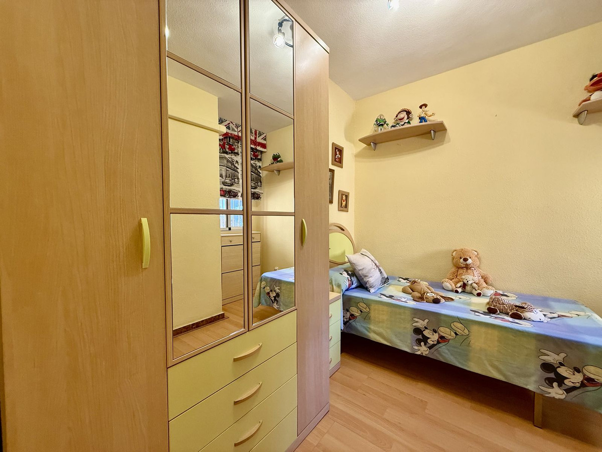 950a22e32160ae786337566347cae14d - 18