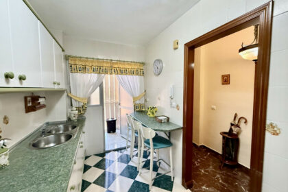 950a22e32160ae786337566347cae14d - 9