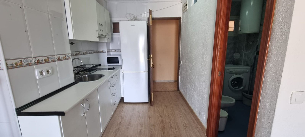 958d62618c3527dd20c5700010b17383 - 8