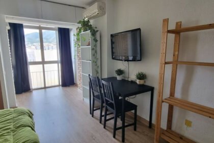 958d62618c3527dd20c5700010b17383 - 9