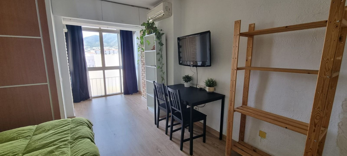 958d62618c3527dd20c5700010b17383 - 9