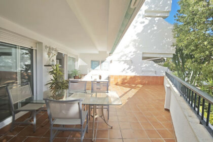 95d1ac241e2dacf0f3cf1678f30f70f2 - 10