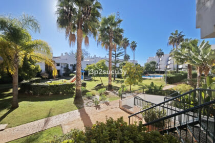 95d1ac241e2dacf0f3cf1678f30f70f2 - 24