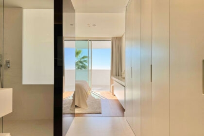 96da288313f13d3426e3f0788c657cbb - 15