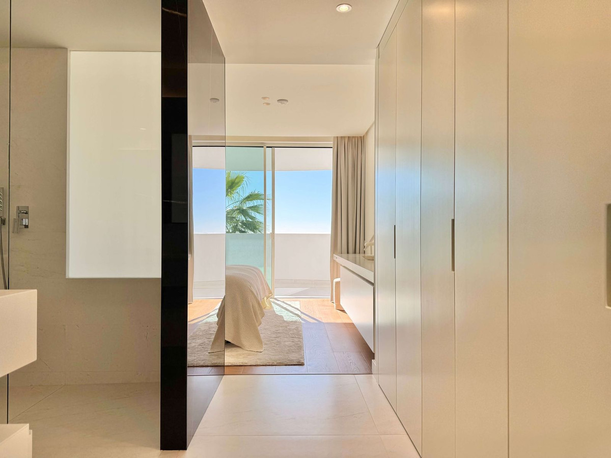 96da288313f13d3426e3f0788c657cbb - 15