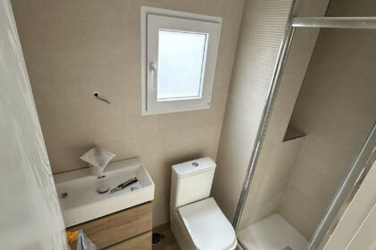 9752a70d1ce0ba9cbd5941dc1c460c12 - 12