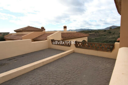 976ecf36640b97d409b97130ff8ed9e7 - 32