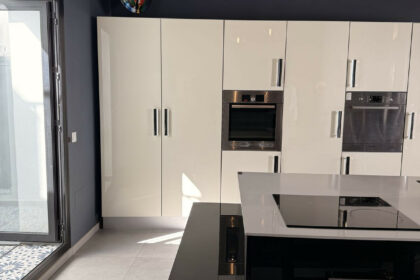 97ba627aa3ef69ac1b214a628fff51ae - 23