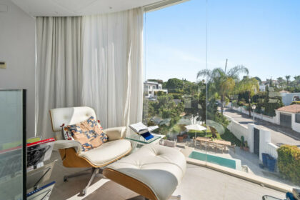 97c8a5387b14a17f010d0376e7615ea9 - 15