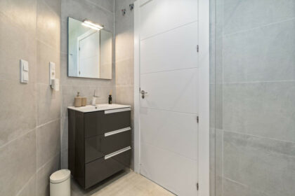 97c8a5387b14a17f010d0376e7615ea9 - 25