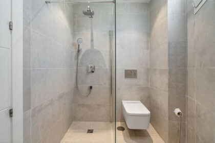 97c8a5387b14a17f010d0376e7615ea9 - 26