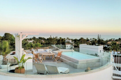 97c8a5387b14a17f010d0376e7615ea9 - 27