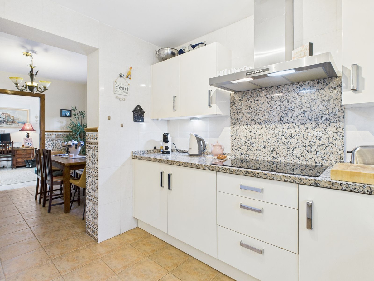 999ce8808c4739da7db19dd35543a813 - 11