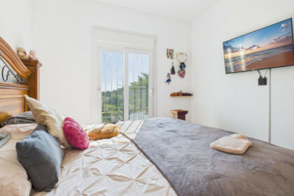 999ce8808c4739da7db19dd35543a813 - 18