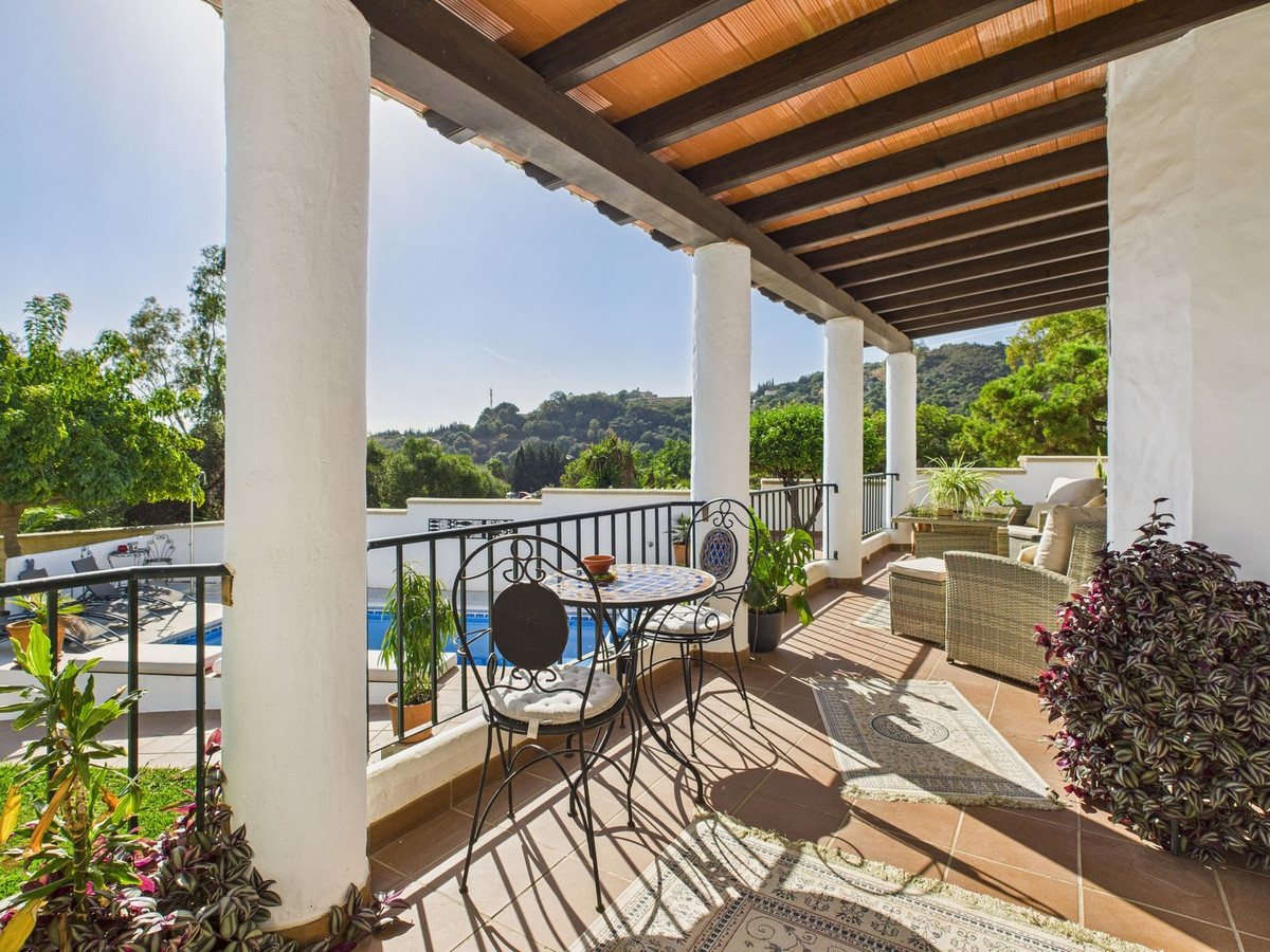 999ce8808c4739da7db19dd35543a813 - 19