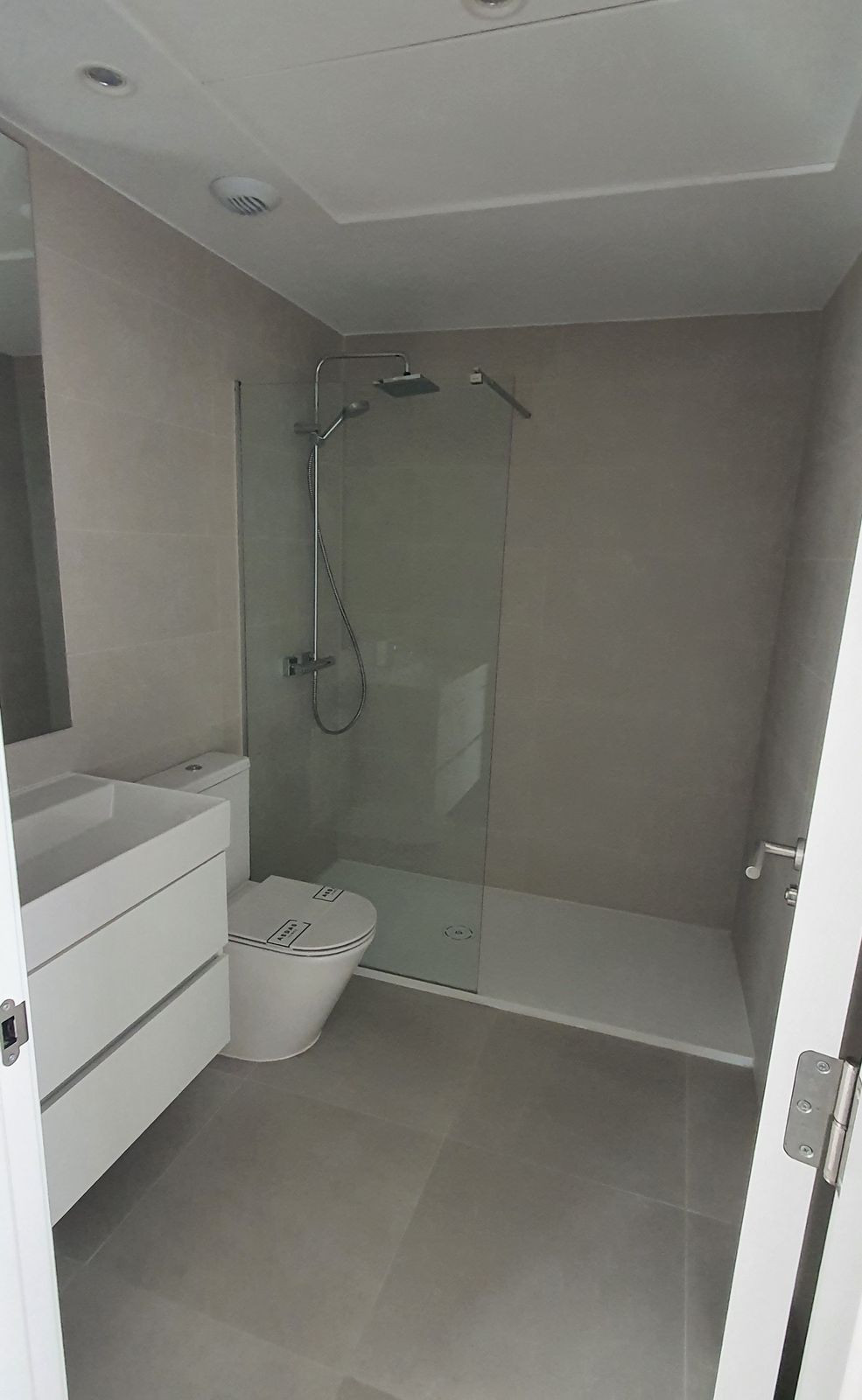 99e0892fbd961d4c2e6418a18bfa5706 - 11