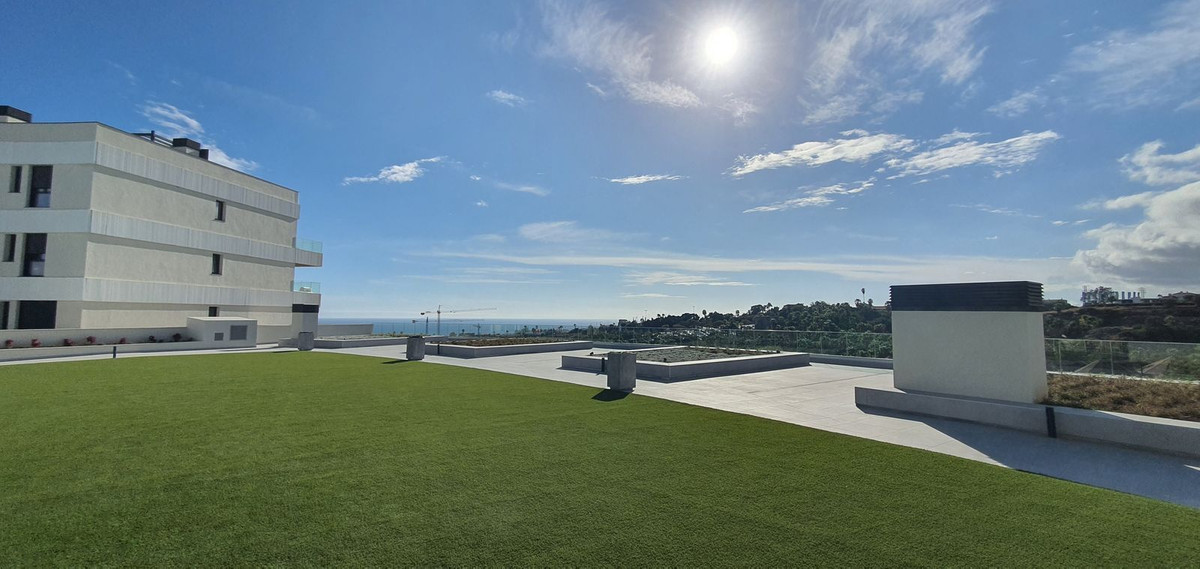 99e0892fbd961d4c2e6418a18bfa5706 - 12